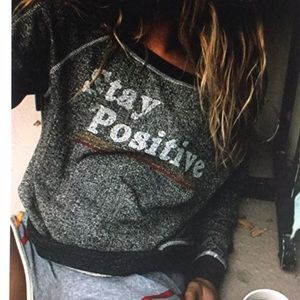 Life clothing co pullover